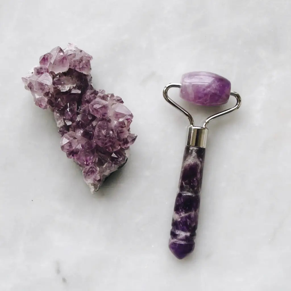 Amethyst Mini De-Puffing Facial Roller-Skincare Tool-MOUNT LAI-The-Skincare-district