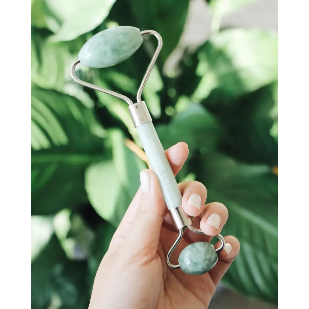 Jade De-Puffing Facial Roller-Skincare Tool-MOUNT LAI-The-Skincare-district