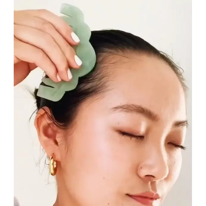 The Jade Massaging Gua Sha Comb-Hair Care-MOUNT LAI-The-Skincare-district